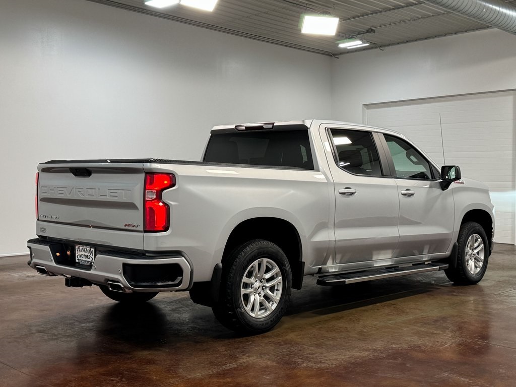 2020 Chevrolet Silverado 1500 RST photo 3