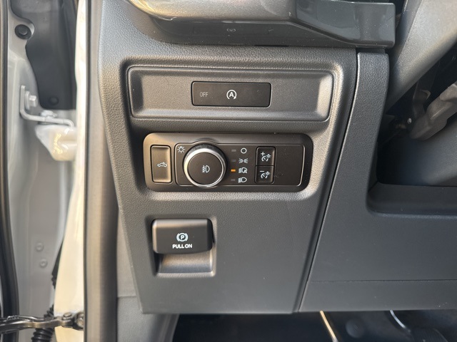 2025 Ford F-150 STX photo 10
