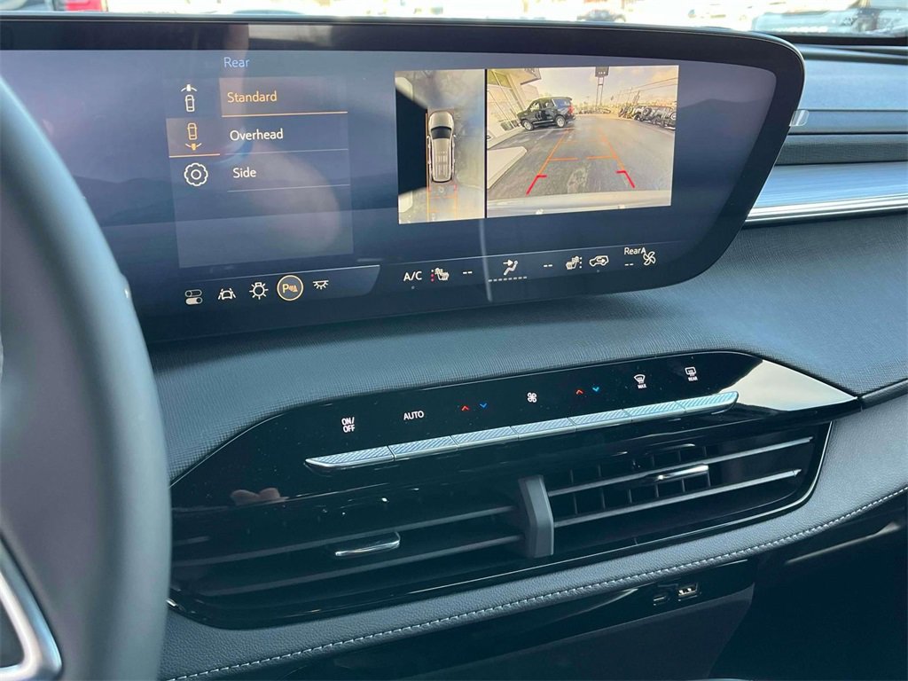 2025 Buick Enclave Preferred photo 30