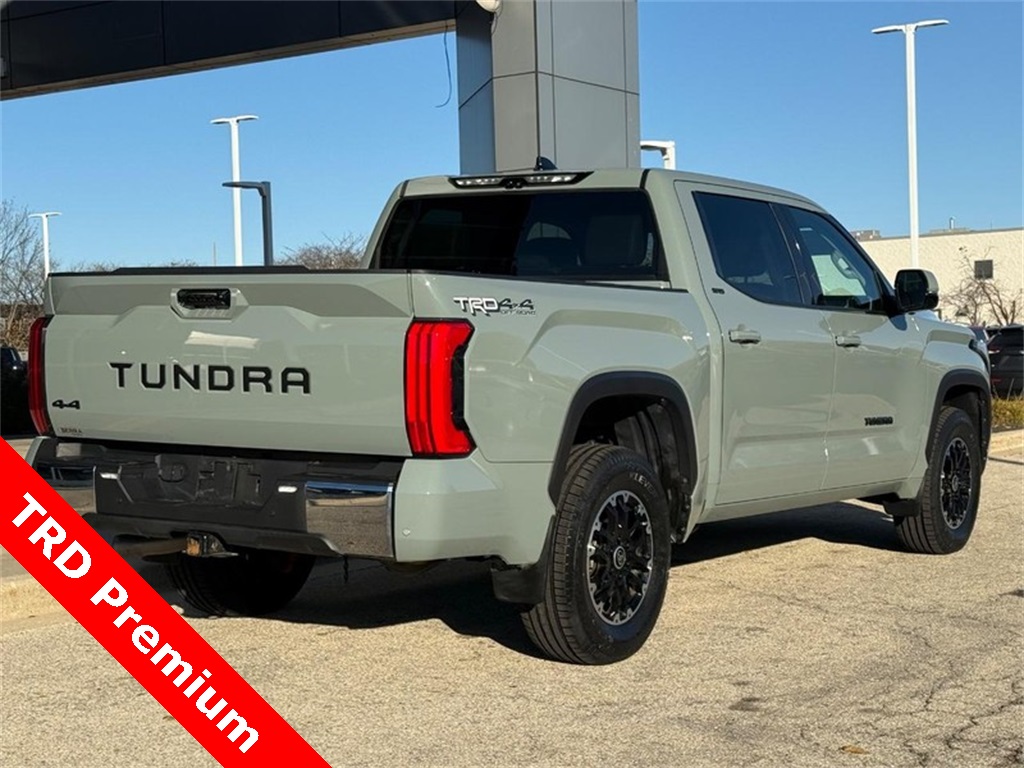 2022 Toyota Tundra SR5 photo 2