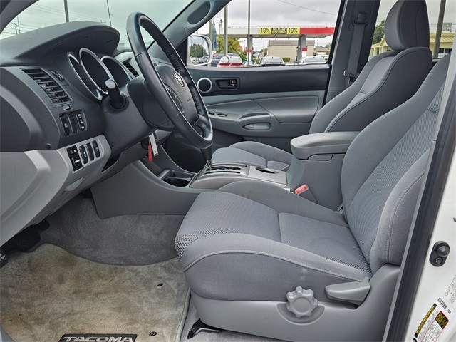 2009 Toyota Tacoma PreRunner photo 5