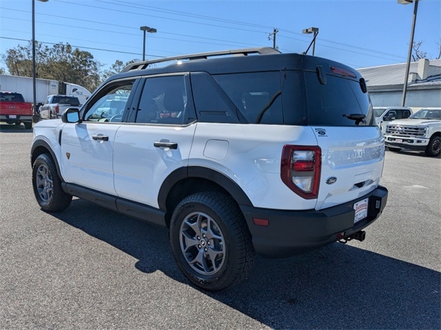 2024 Ford Bronco Sport Badlands photo 2