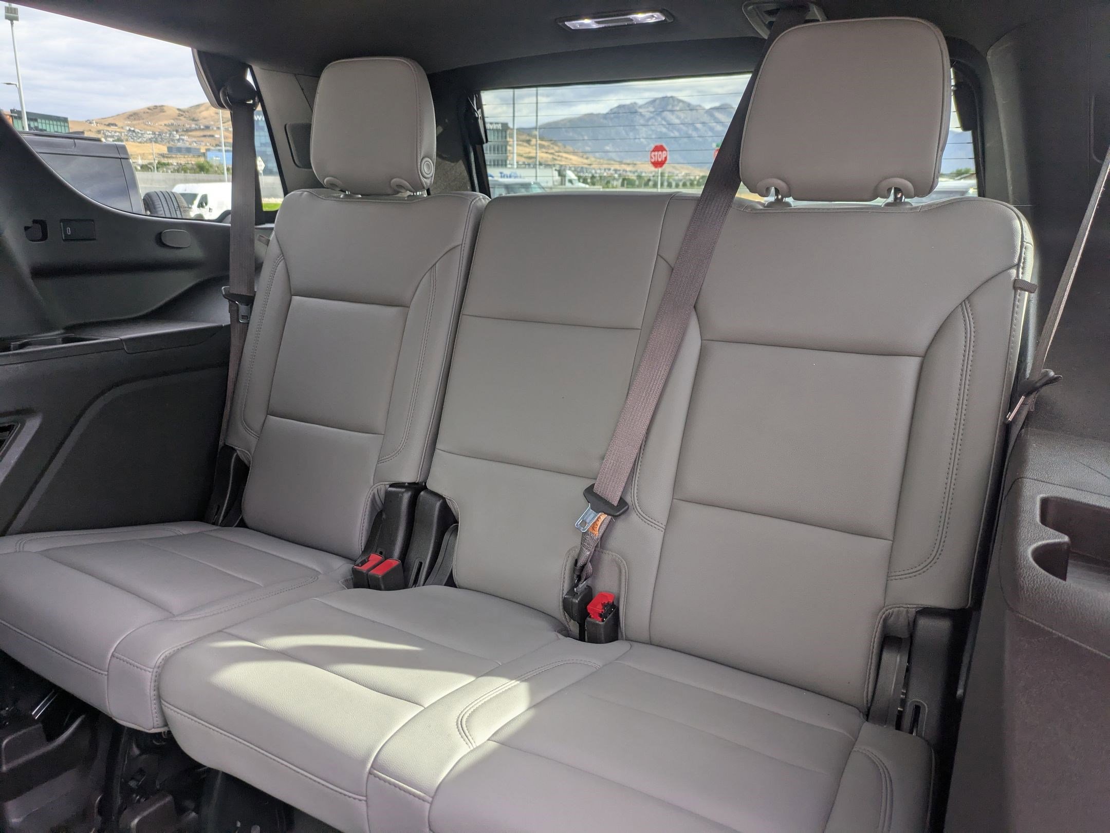 2022 Chevrolet Tahoe LT photo 27