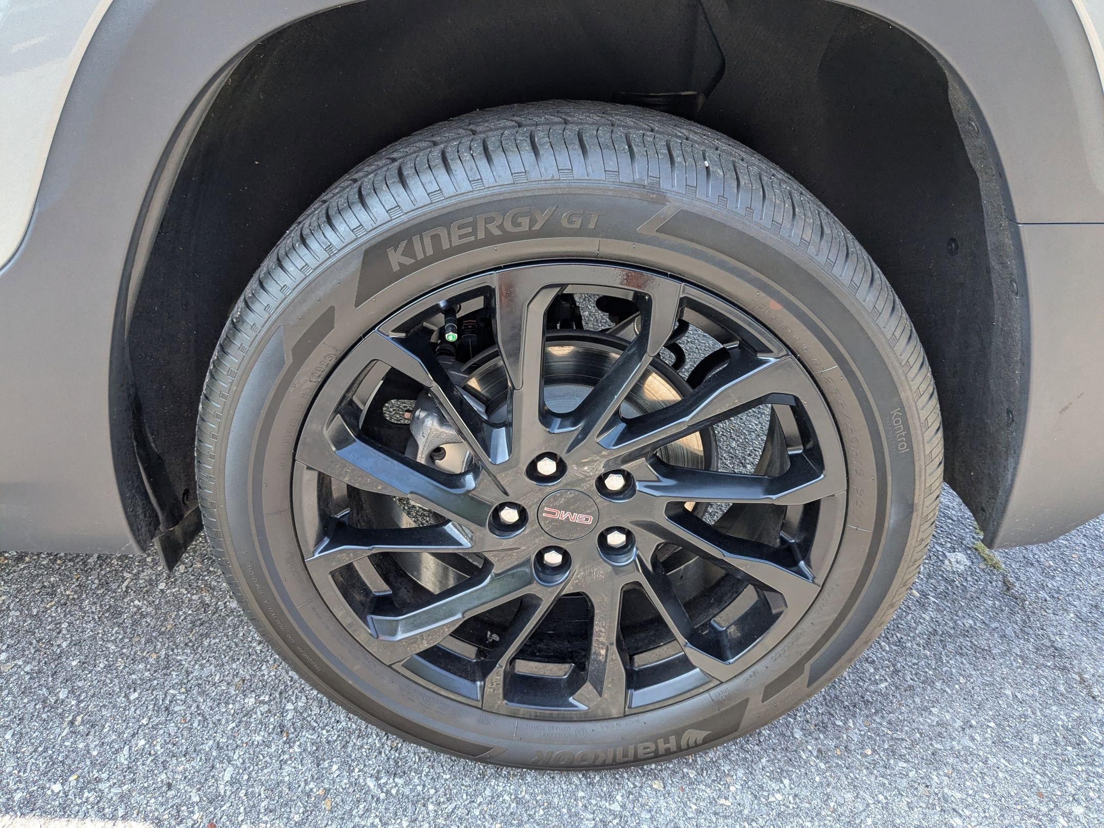 2024 Gmc Terrain SLT photo 9