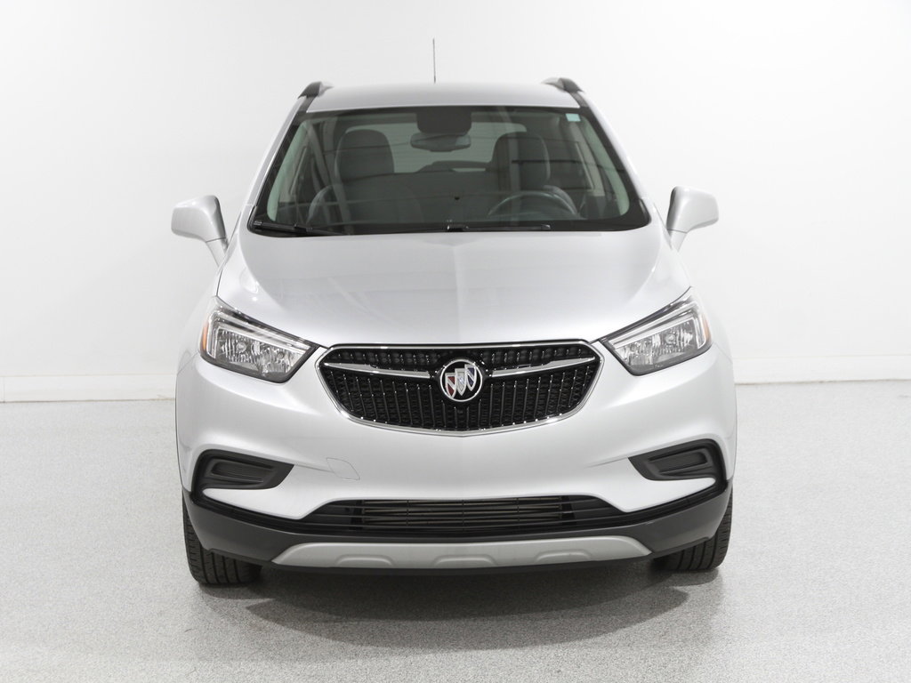 2022 Buick Encore Preferred photo 2