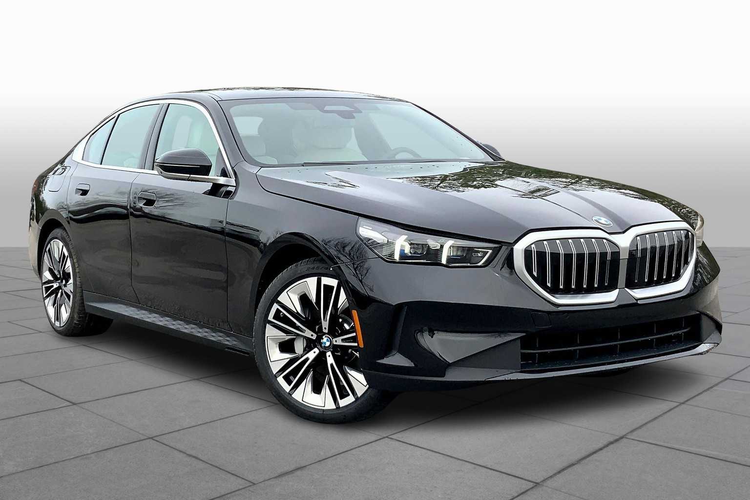 Pre-Owned 2025 BMW 5 Series 530i xDrive Sedan in Columbia