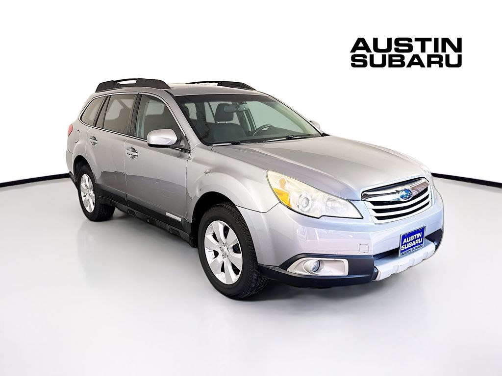 2011 Subaru Outback I Limited's photo
