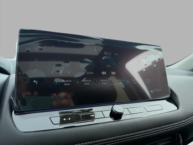 2025 Nissan Rogue SL photo 4