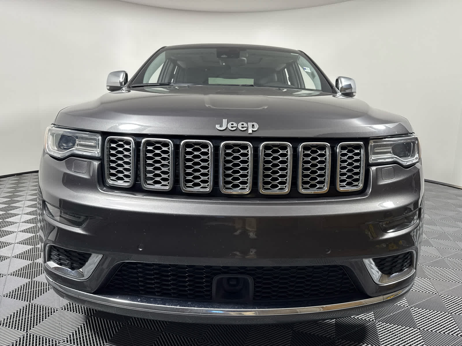 2018 Jeep Grand Cherokee Summit photo 7