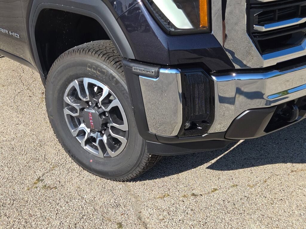 2026 Gmc Sierra 2500 HD SLT photo 3