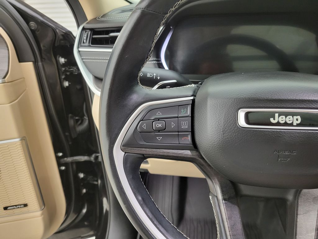2021 Jeep Grand Cherokee Limited photo 5