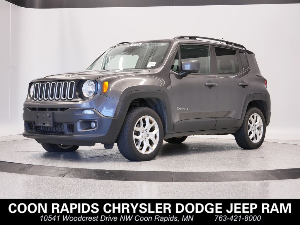 2017 Jeep Renegade Latitude's photo