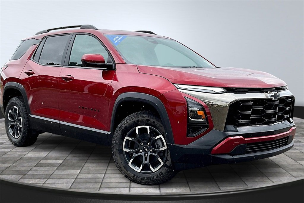 2026 Chevrolet Equinox ACTIV photo 2
