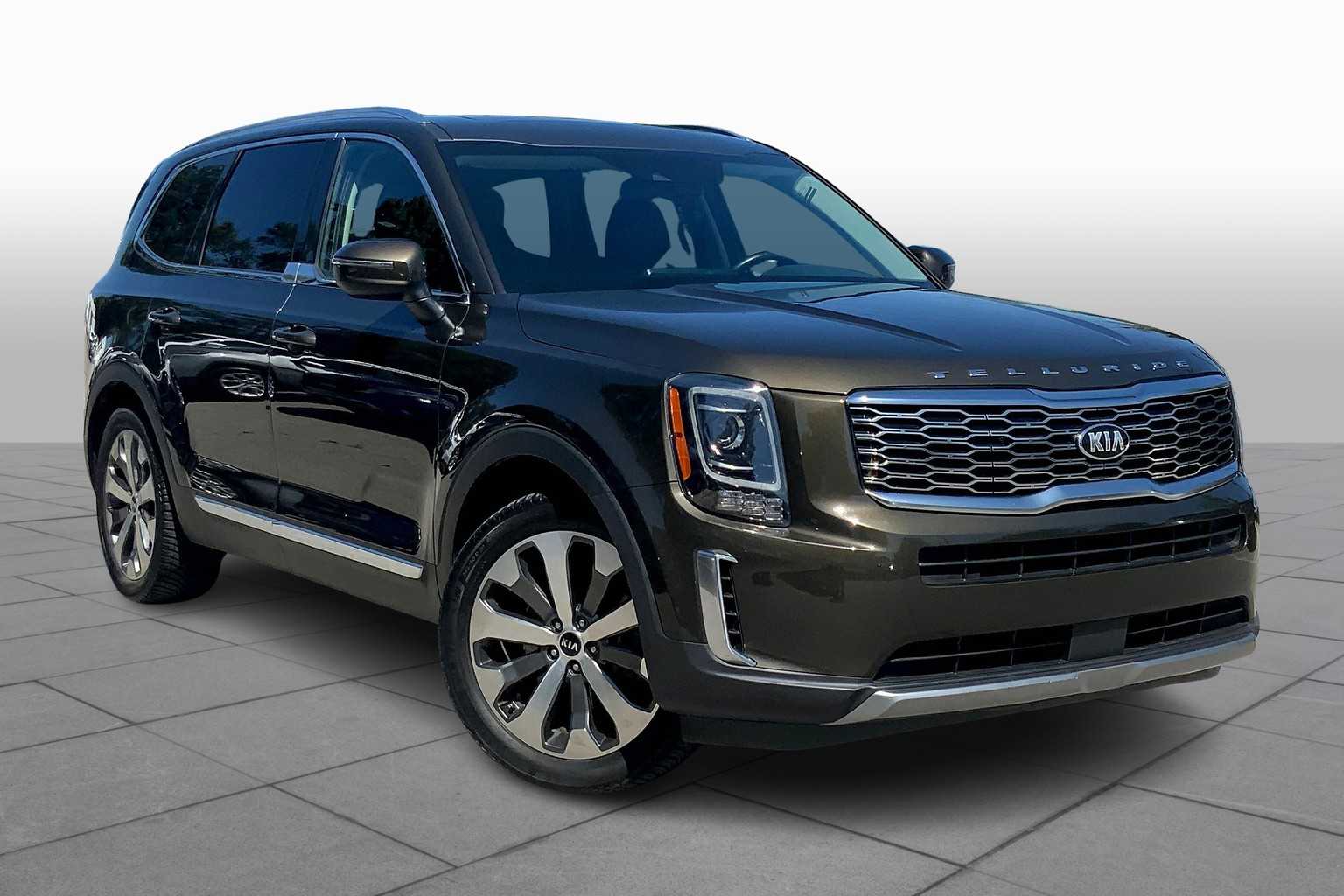 Used 2020 Kia Telluride EX with VIN 5XYP3DHC8LG092663 for sale in Kansas City