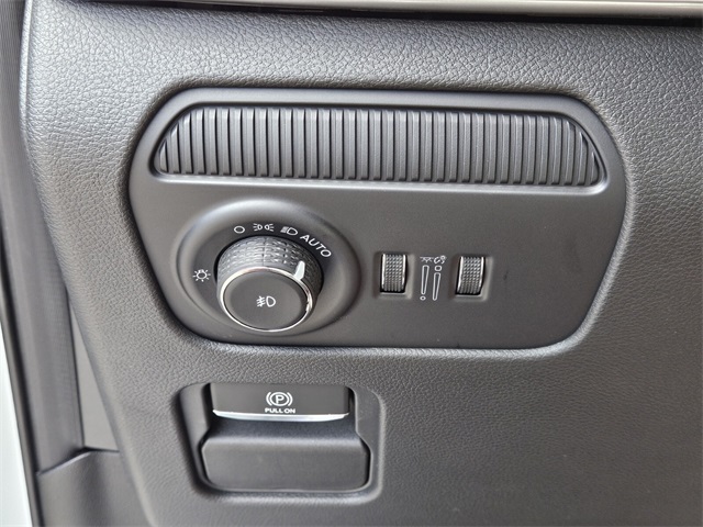 2025 Jeep Wagoneer Series II photo 25