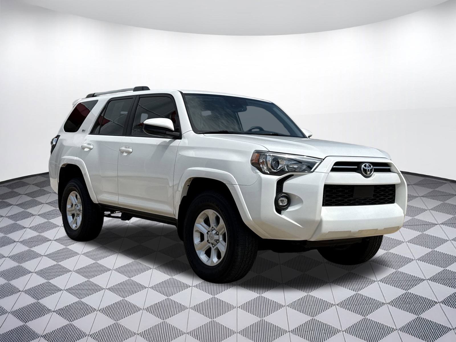 2023 Toyota 4Runner SR5 photo 7