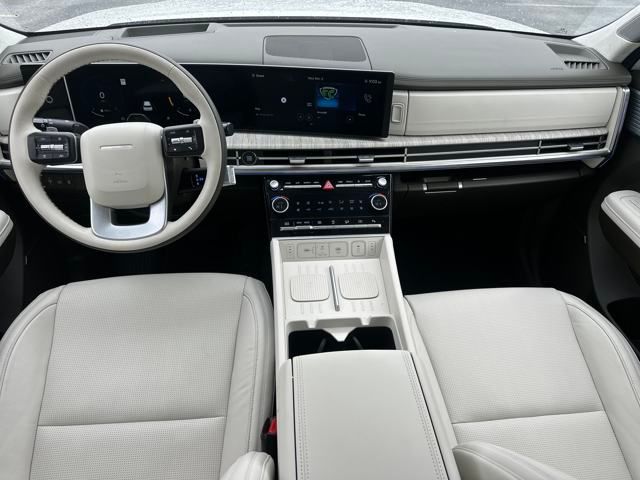 2025 Hyundai Santa Fe Calligraphy photo 11