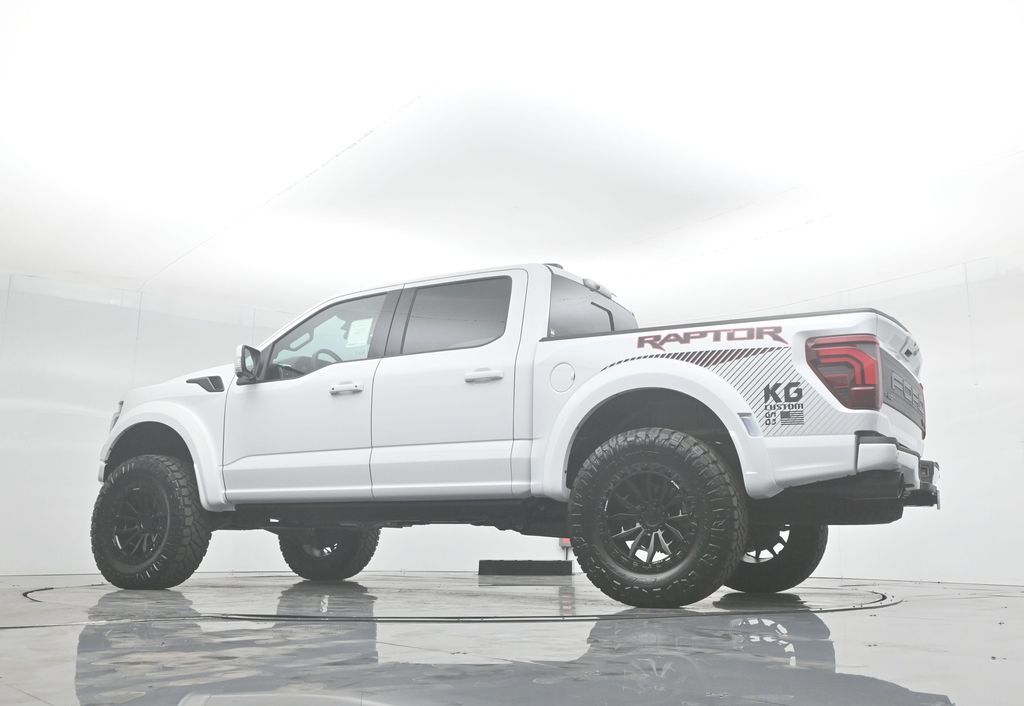 2025 Ford F-150 Raptor photo 49
