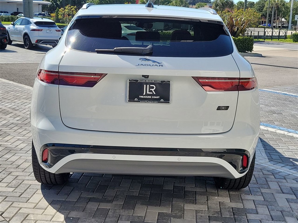 2026 Jaguar F-PACE P250 R-Dynamic S photo 4