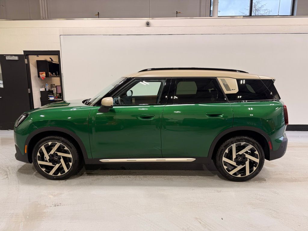 2026 Mini Countryman S ALL4 photo 2
