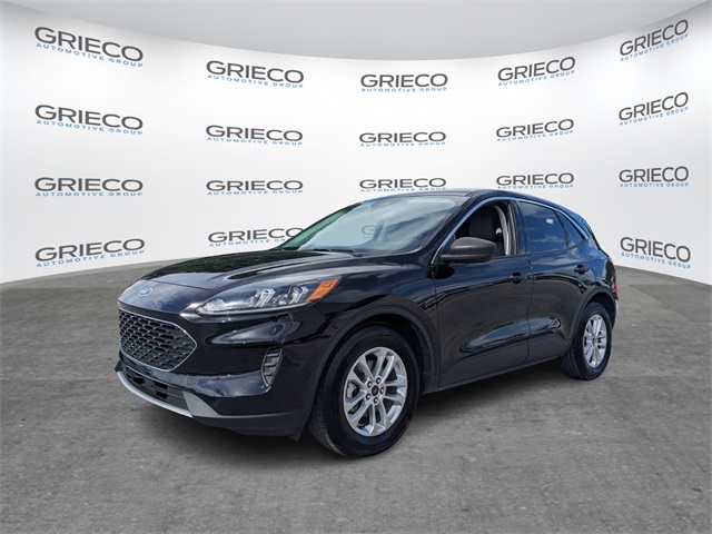 2022 Ford Escape SE photo 4