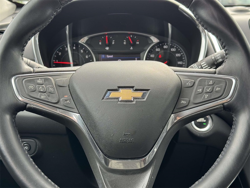 2020 Chevrolet Equinox LT photo 17