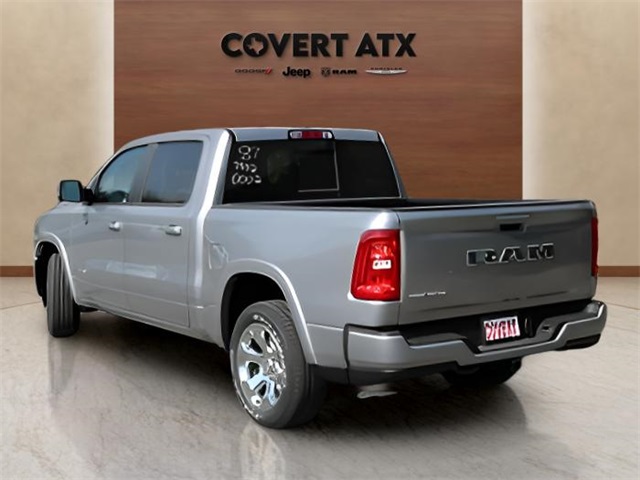 2025 Ram 1500 Big Horn Lone Star photo 3