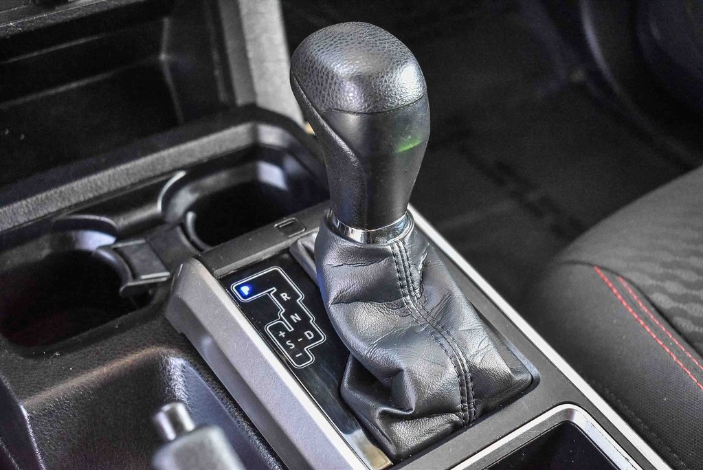 2023 Toyota Tacoma SR5 photo 18