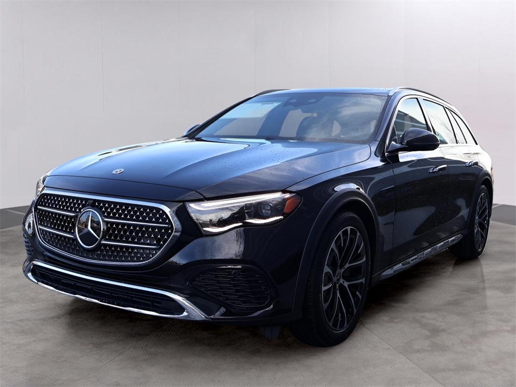 2025 Mercedes Benz E 450 4MATIC All-Terrain photo 3
