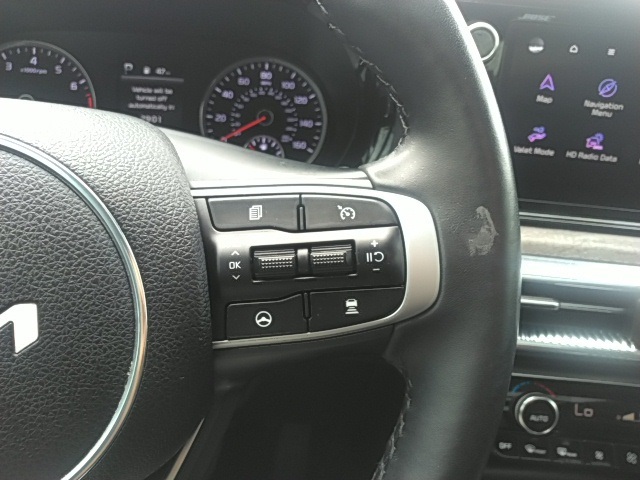 2023 Kia K5 EX photo 6