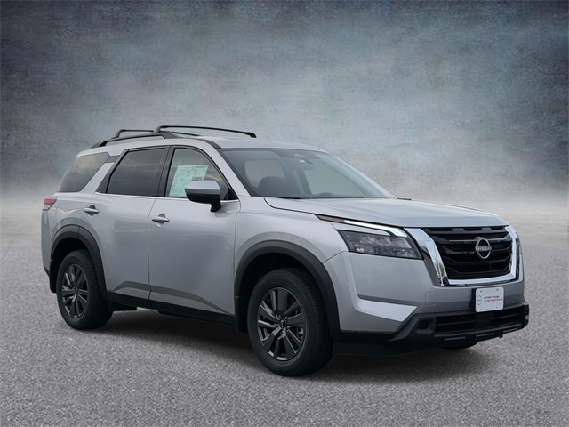 2025 Nissan Pathfinder SV's photo