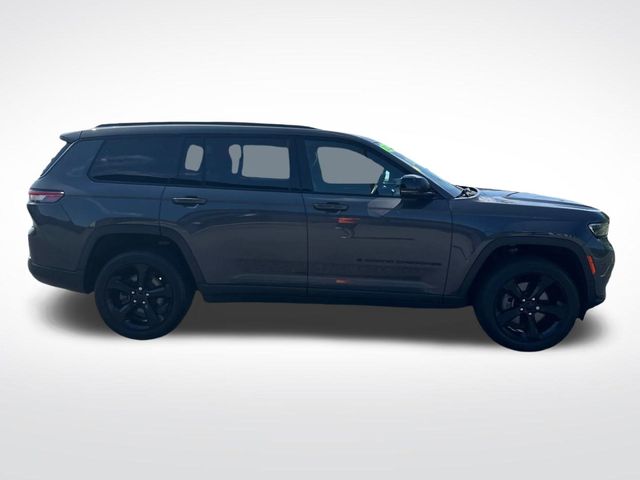 2023 Jeep Grand Cherokee Altitude photo 4