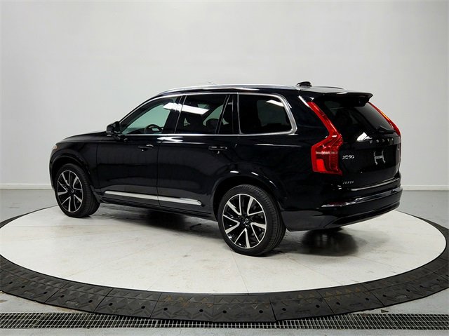 2024 Volvo XC90 Plus photo 3