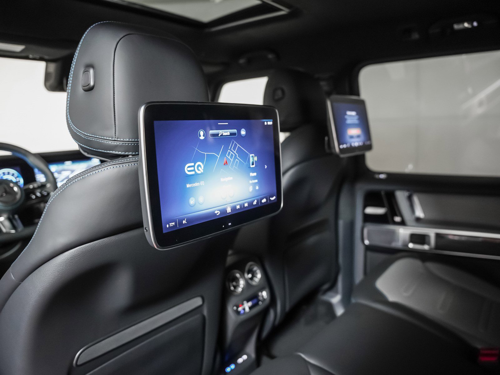 2025 Mercedes Benz G photo 17