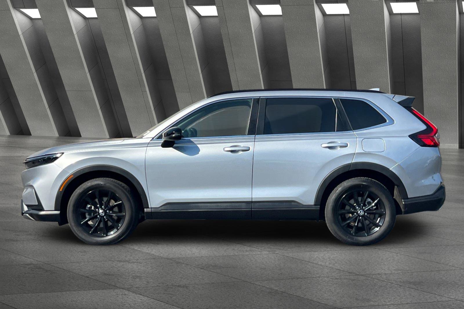 2023 Honda CR-V Hybrid Sport photo 6