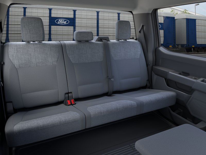 2026 Ford F-550 XLT photo 9