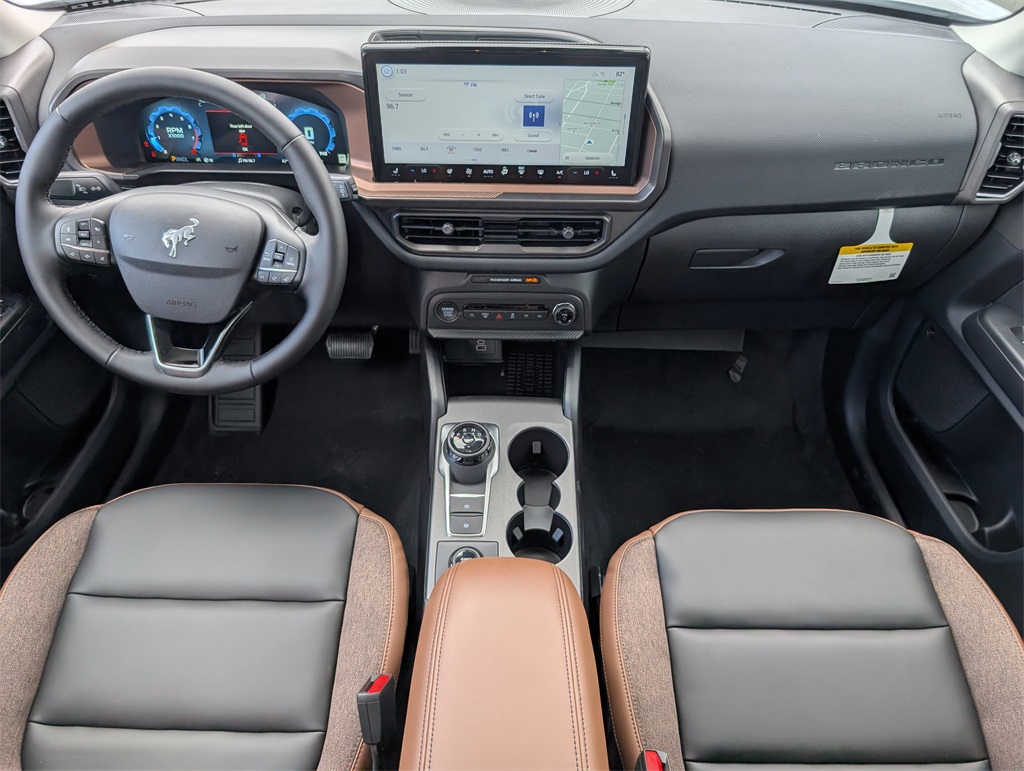 2025 Ford Bronco Sport Outer Banks photo 3