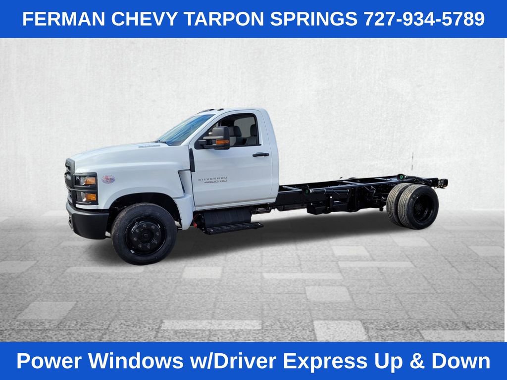 2024 Chevrolet Silverado 4500HD Work Truck photo 3