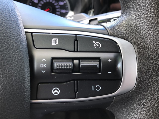 2023 Kia K5 LXS photo 17