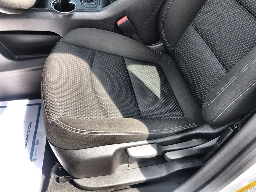2024 Gmc Terrain SLE photo 11