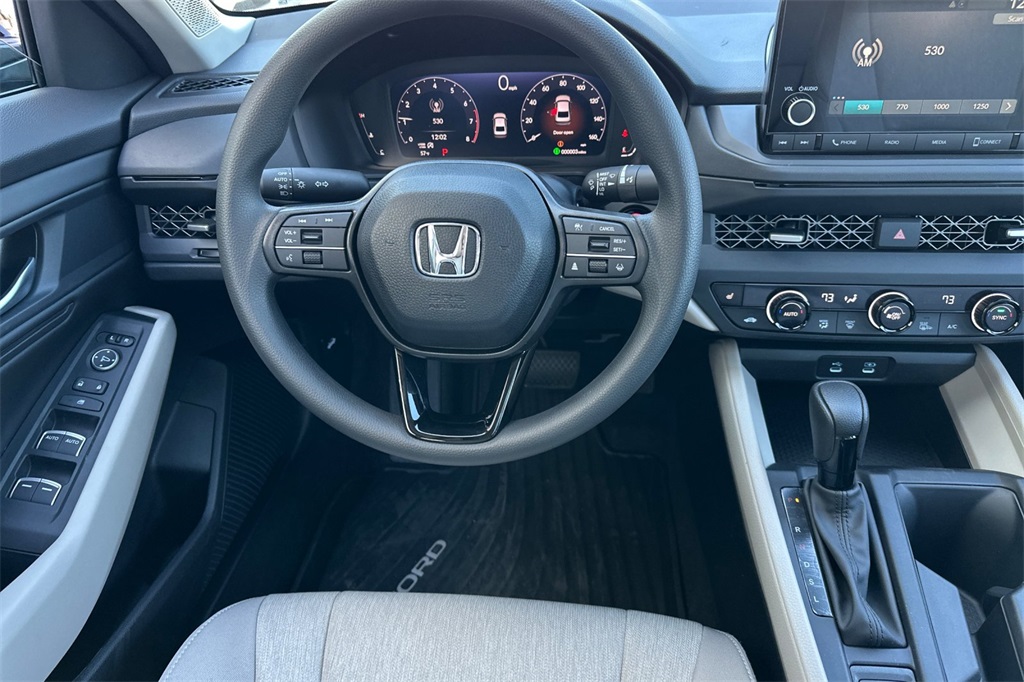 2025 Honda Accord SE photo 16