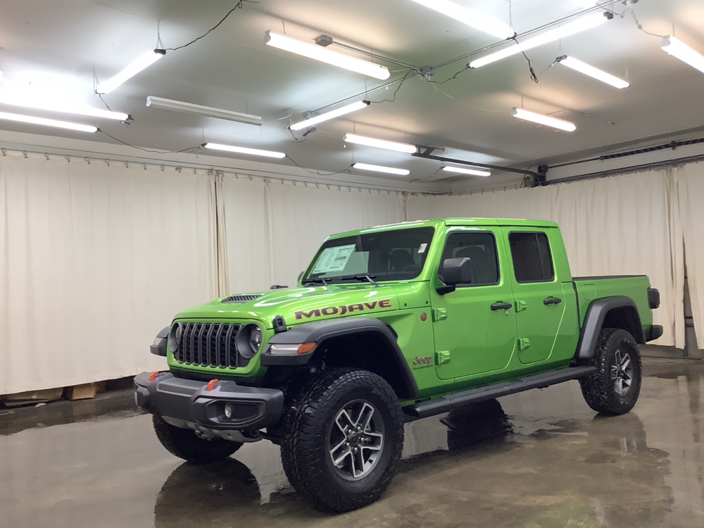2026 Jeep Gladiator Mojave's photo