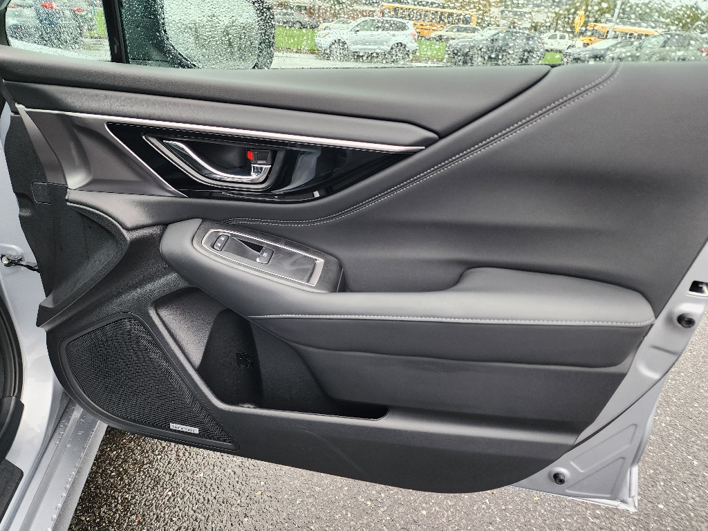2025 Subaru Legacy Limited photo 19