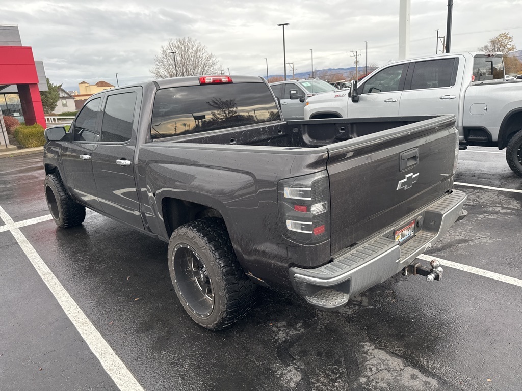2014 Chevrolet Silverado 1500 LT photo 2