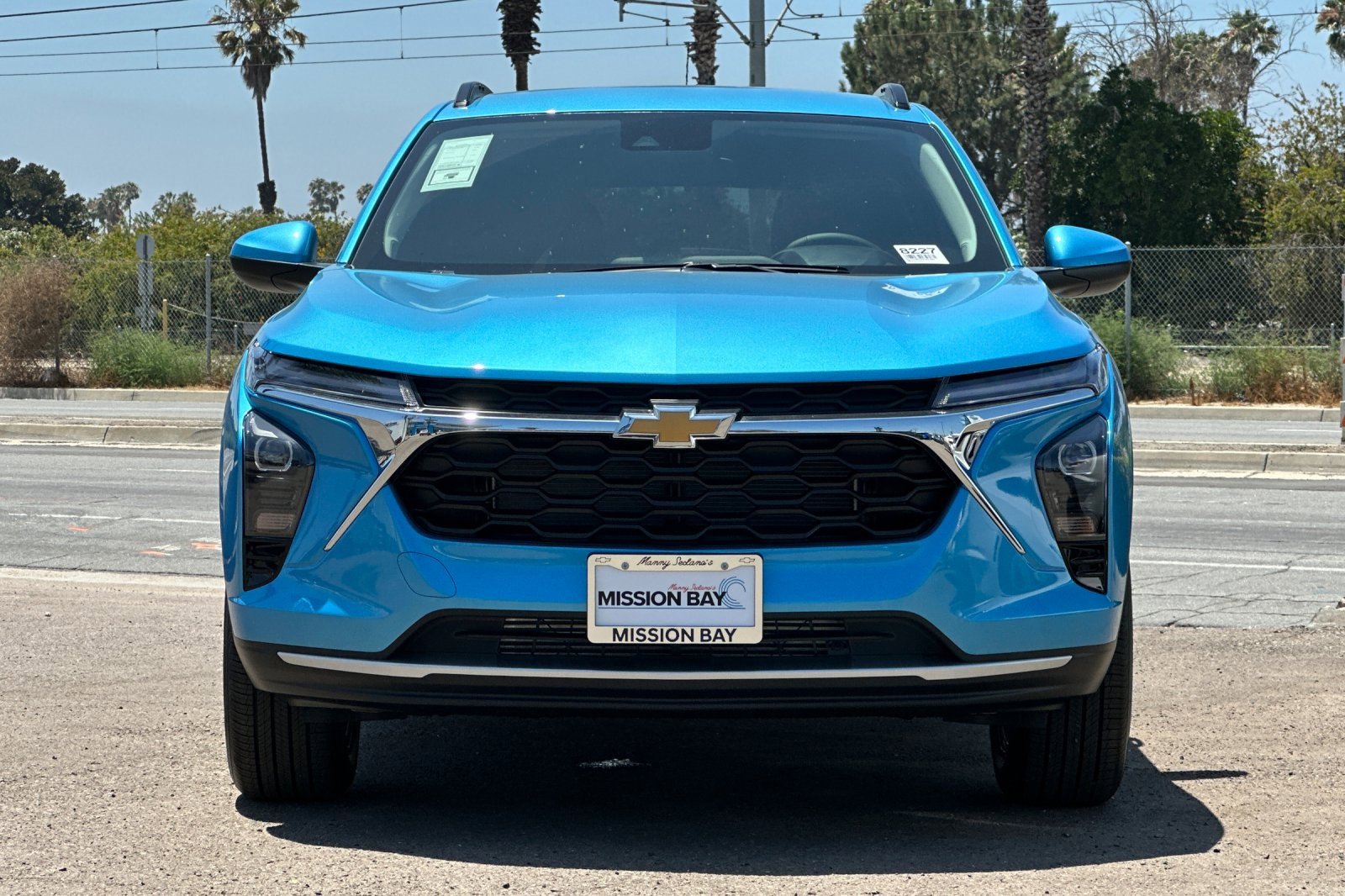2025 Chevrolet Trax LT photo 9