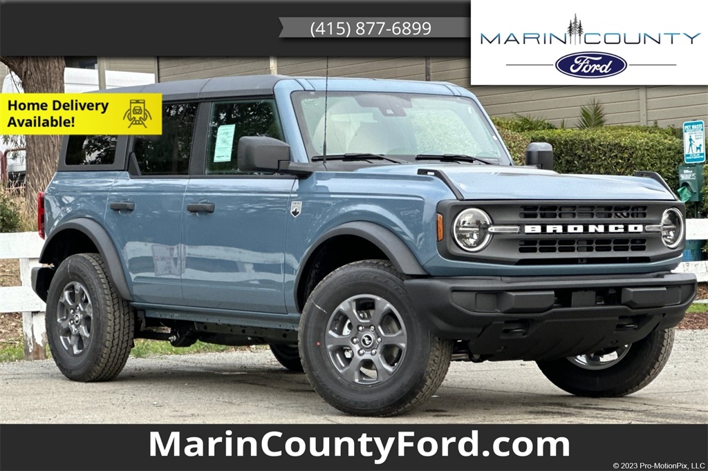 2025 Ford Bronco 4-Door Big Bend's photo