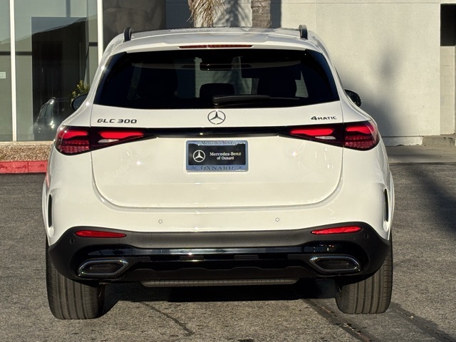 2026 Mercedes Benz GLC 300 4MATIC photo 4