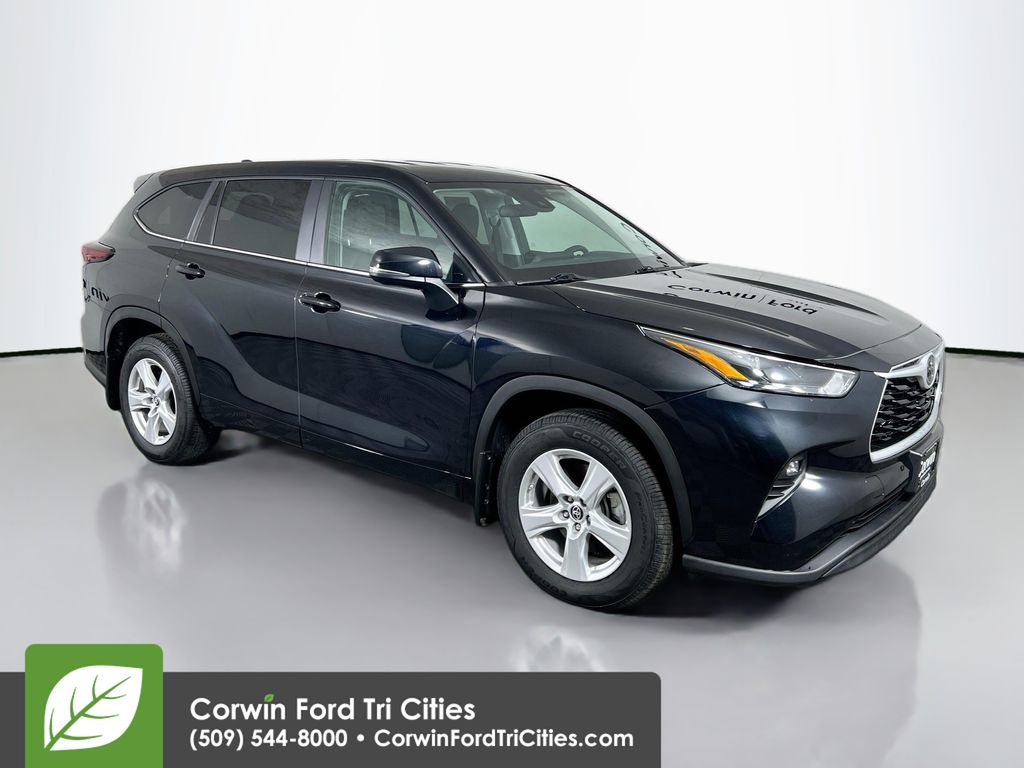 2024 Toyota Highlander LE