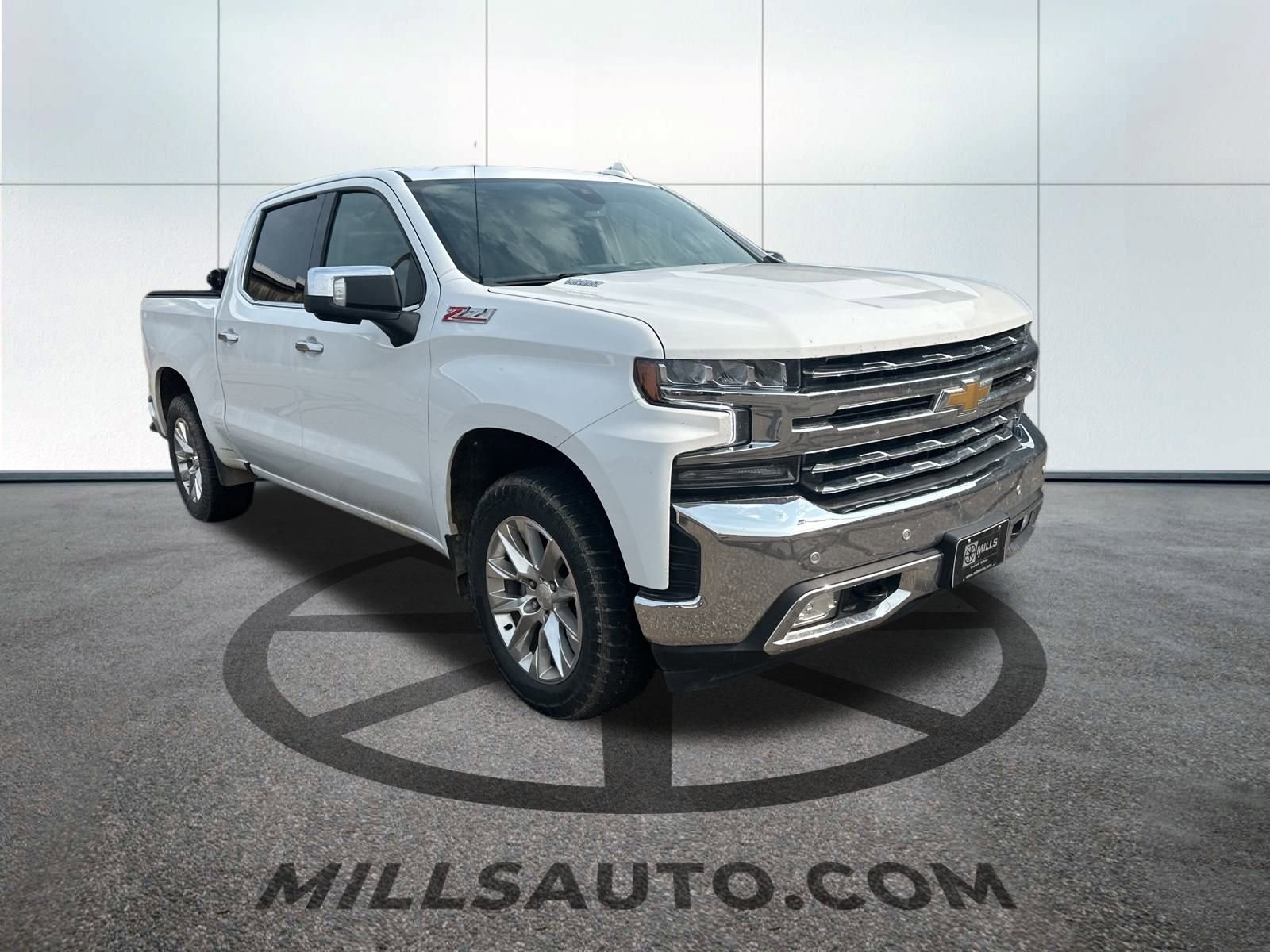2021 Chevrolet Silverado 1500 LTZ photo 2