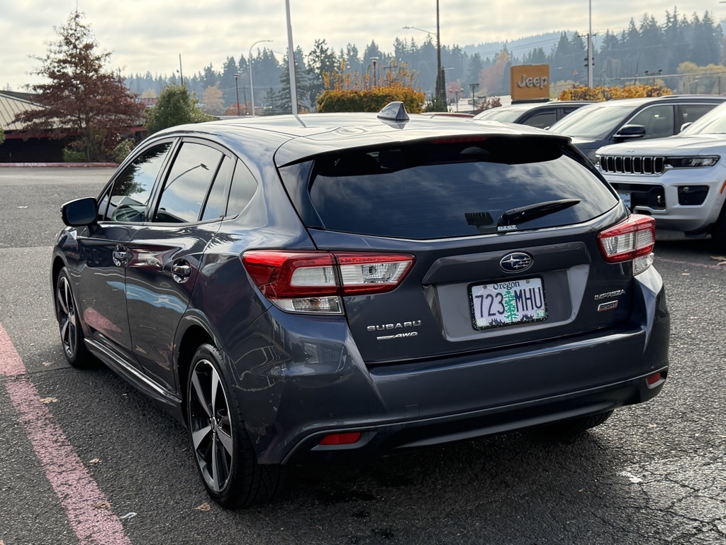 2017 Subaru Impreza 2.0i Sport photo 3